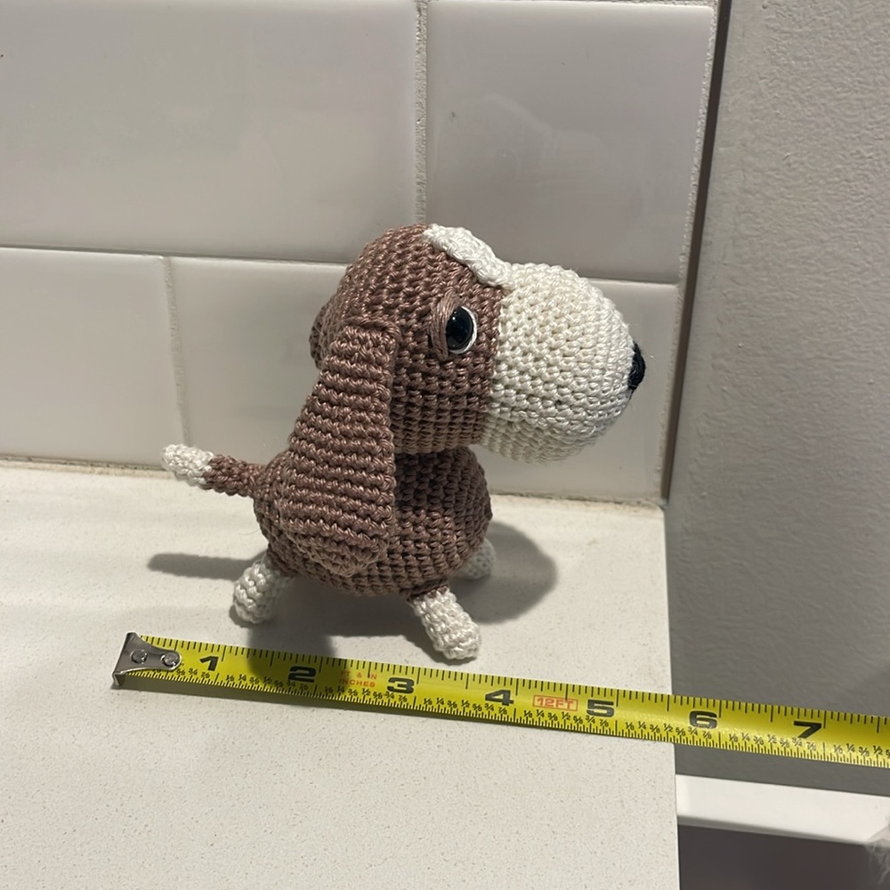 Handcrafted Basset Hound Crochet Amigurumi Figure Toy Dog Puppy Decor - Picture 10 of 11